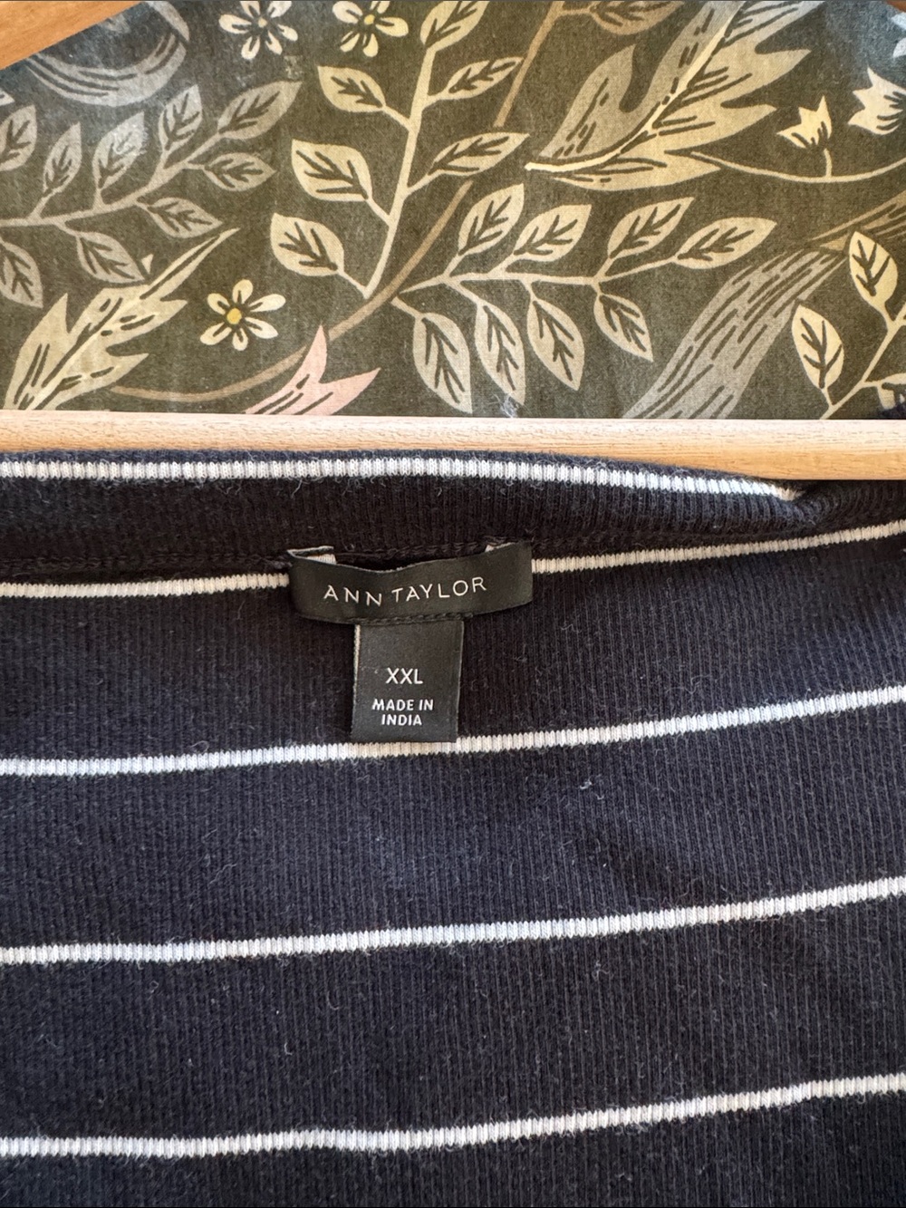 Ann Taylor Navy and White Striped Button Front Tank - Picture 2 of 4